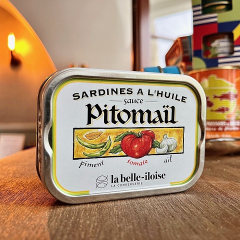 Sardynki w pomidorach, czosnku z papryką, La Belle-Iloise