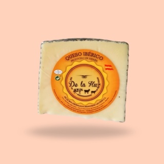 Ser Iberico półtwardy, dojrzewający od 6-8 miesięcy, 200g