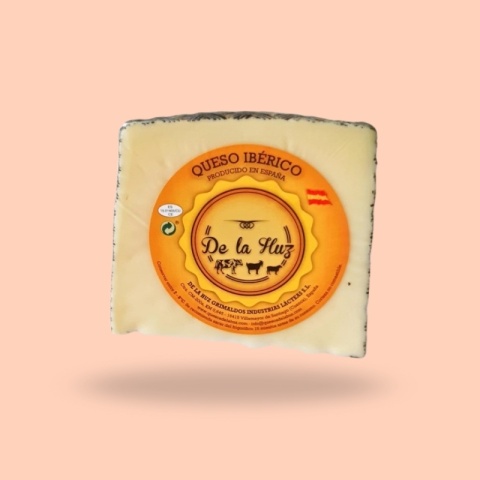 Ser Iberico półtwardy, dojrzewający od 6-8 miesięcy, 200g
