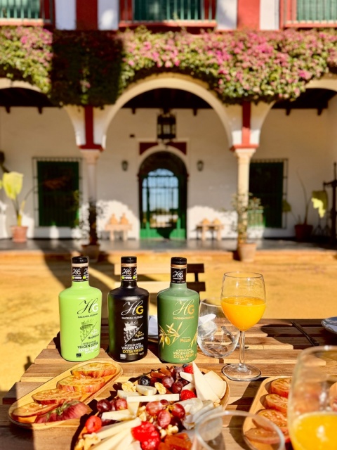 Oliwa Extra Virgin BIO 500ml, Hojiblanca, Hacienda Guzman, Hiszpania