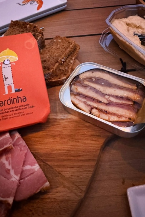 Sardynki w oliwie bez skóry i ości z cytryną, 120g, Lizbona