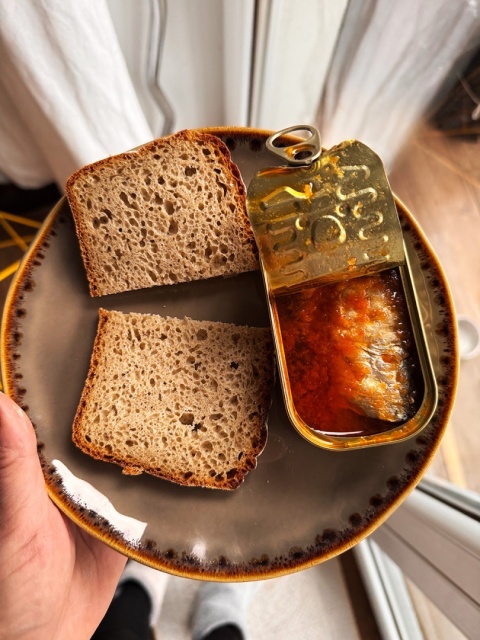 Zestaw 6 szt. rzemieślniczych puszek, ostrobok i sardynki, Portugalia